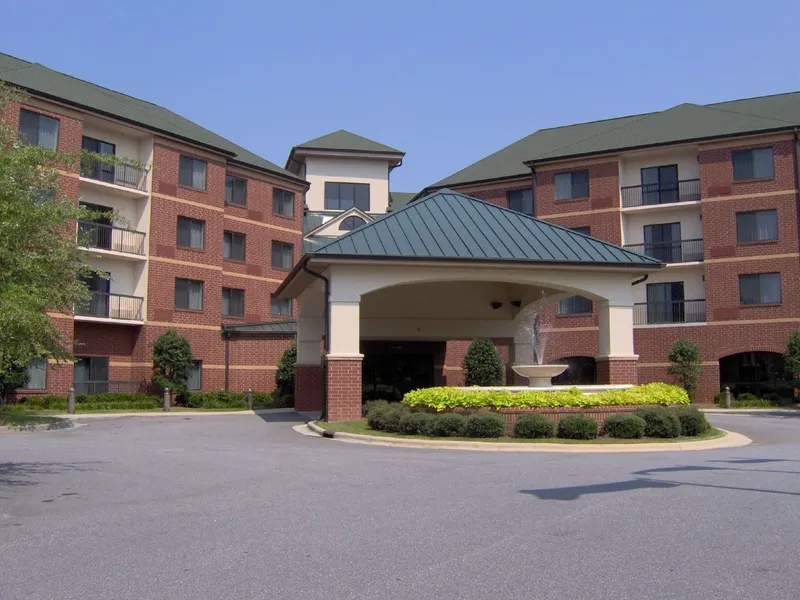 Courtyard by Marriott Hickory hotel detail image 2