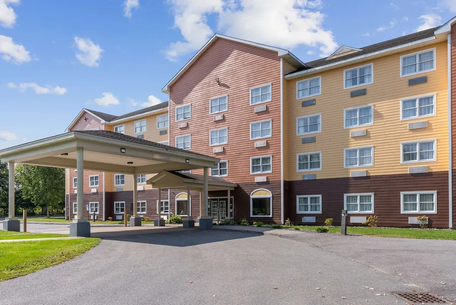 Ramada by Wyndham Saco/Old Orchard Beach Area hotel detail image 2