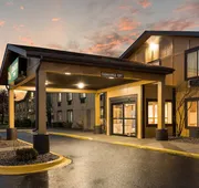 Quality Inn Marquette hotel detail image 7