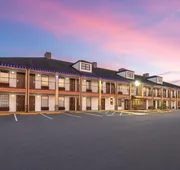 Baymont by Wyndham Commerce GA Near Tanger Outlets Mall hotel detail image 3