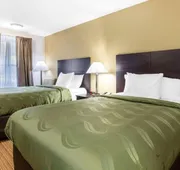 Quality Inn Arab hotel detail image 7