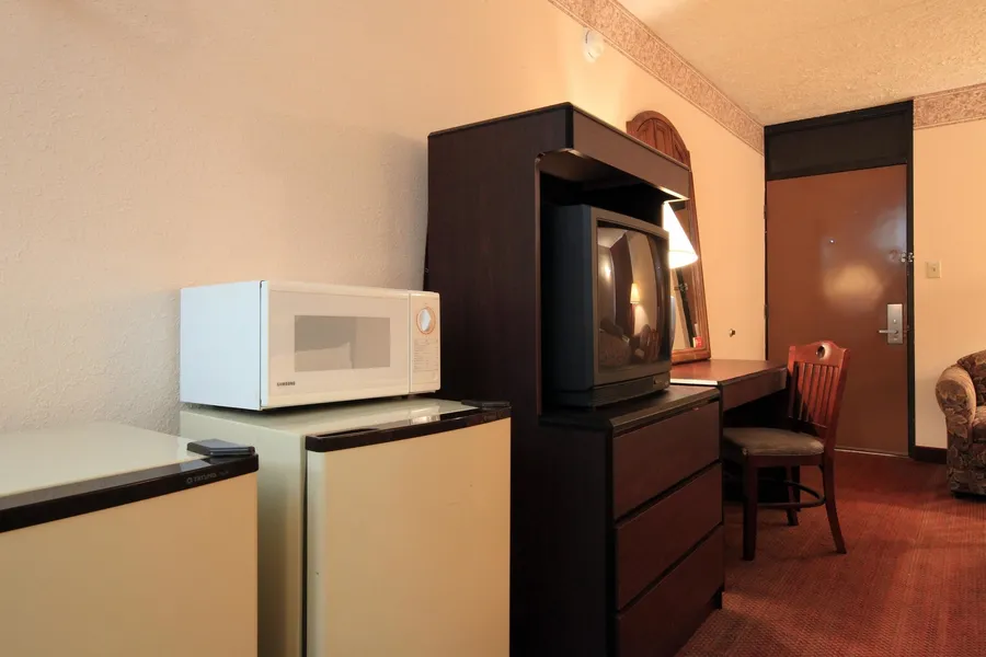 Americas Best Value Inn North Capital hotel detail image 6