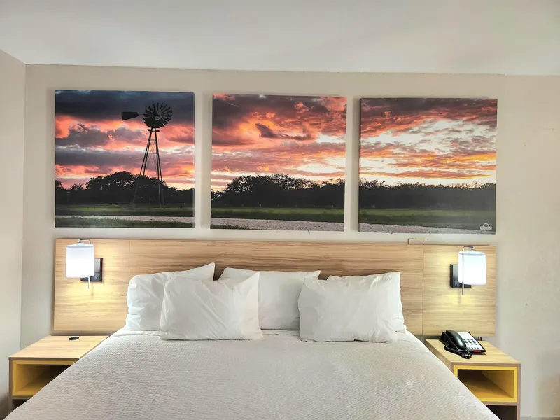 Days Inn by Wyndham McAllen hotel detail image 6