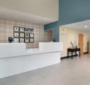Garner Hotel Londonderry - Manchester by IHG hotel detail image 5