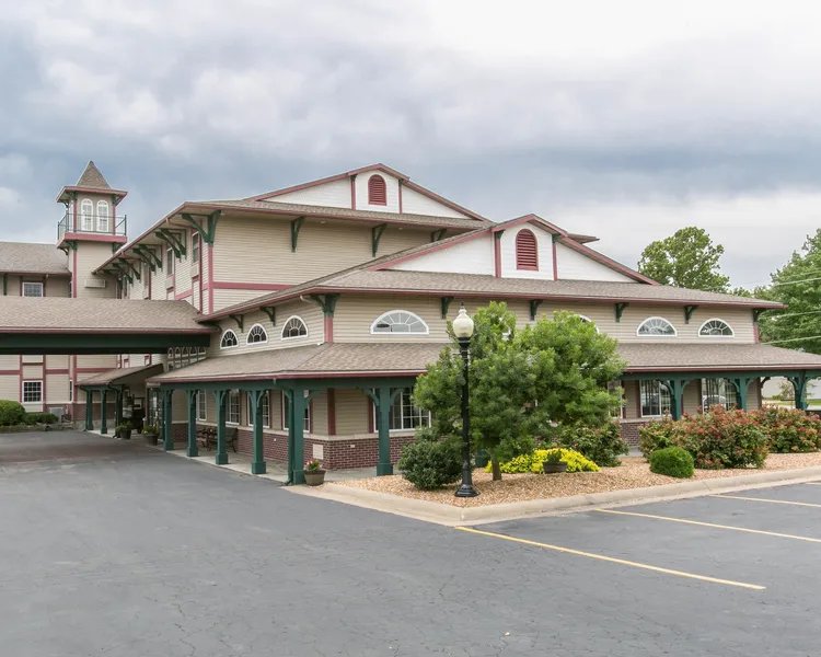 Comfort Inn Marshall Station hotel detail image 6