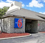 Motel 6 Dayton, OH - Englewood hotel detail image 4