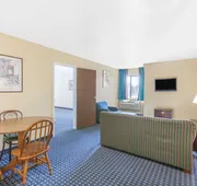 Super 8 by Wyndham Sallisaw hotel detail image 7