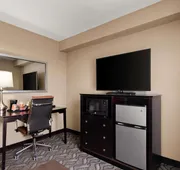 Comfort Inn & Suites Springfield I-55 hotel detail image 5