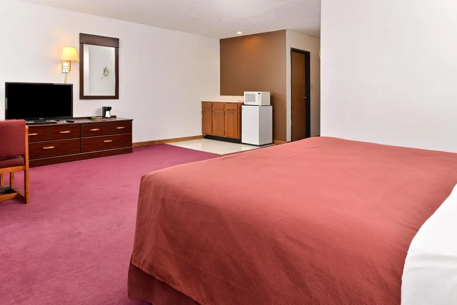 Americas Best Value Inn Beardstown hotel detail image 6
