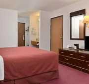 Americas Best Value Inn Beardstown hotel detail image 7