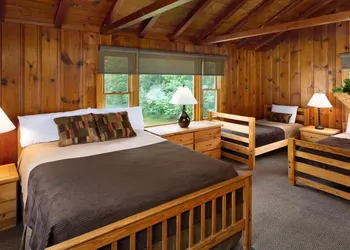 Hueston Woods Lodge and Conference Center hotel thumbnail 7