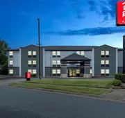 Red Roof Inn & Suites Little Rock hotel detail image 5