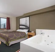 Super 8 by Wyndham Houghton Lake hotel detail image 3