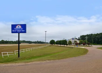 Americas Best Value Inn Smackover hotel thumbnail 2