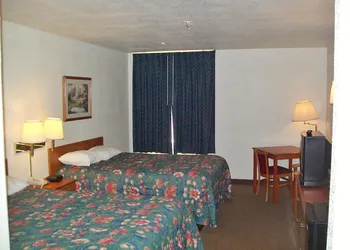 Americas Best Value Inn Smackover hotel thumbnail 6