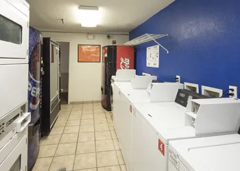 InTown Suites Extended Stay Atlanta GA - Marietta Town Center hotel thumbnail 6