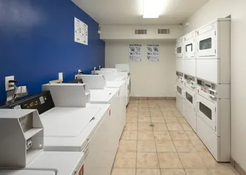 InTown Suites Extended Stay Atlanta GA - Marietta Roswell Rd hotel thumbnail 2