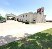 Econo Lodge Weatherford hotel detail image 5