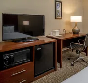 Comfort Inn & Suites Grundy hotel detail image 4
