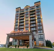 Shoreline Inn & Conference Center, an Ascend Collection Hotel hotel detail image 7