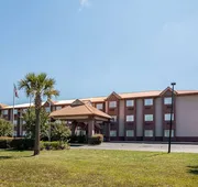 Econo Lodge Inn & Suites Natchitoches hotel detail image 5