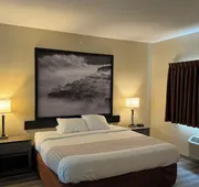 Super 8 by Wyndham Mason City hotel detail image 5