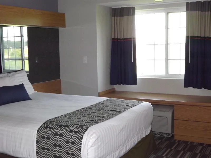 Microtel Inn & Suites by Wyndham Ames hotel detail image 2