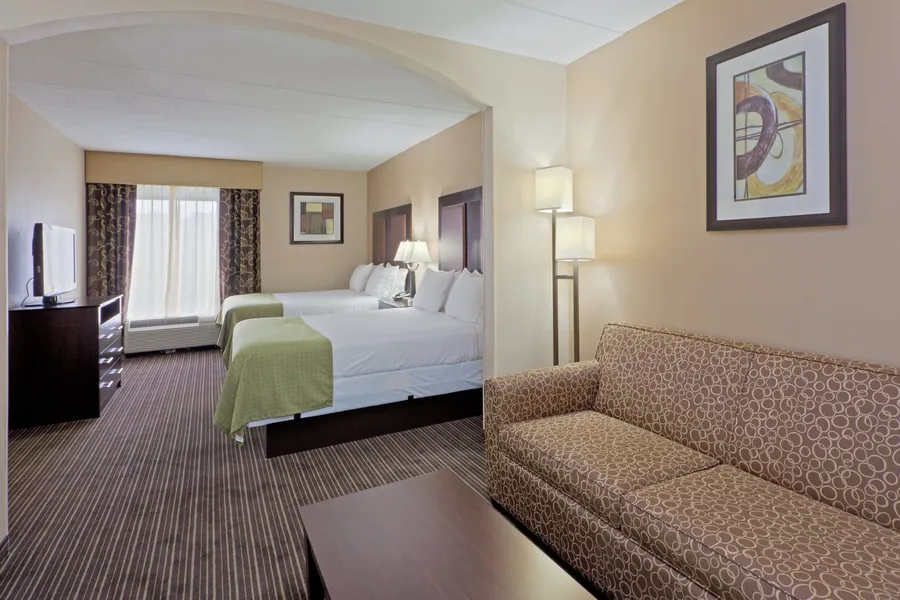 Holiday Inn Express Suites Charleston by IHG hotel detail image 6