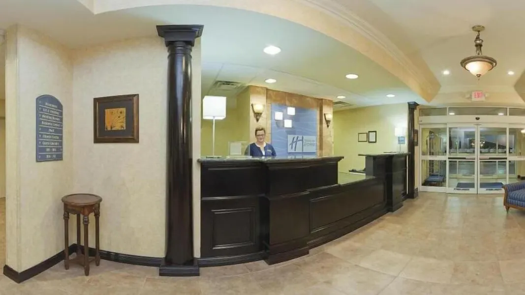 Holiday Inn Express Hotel & Suites Frankfort by IHG hotel detail image 6