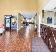 Quality Suites Corbin North hotel detail image 3