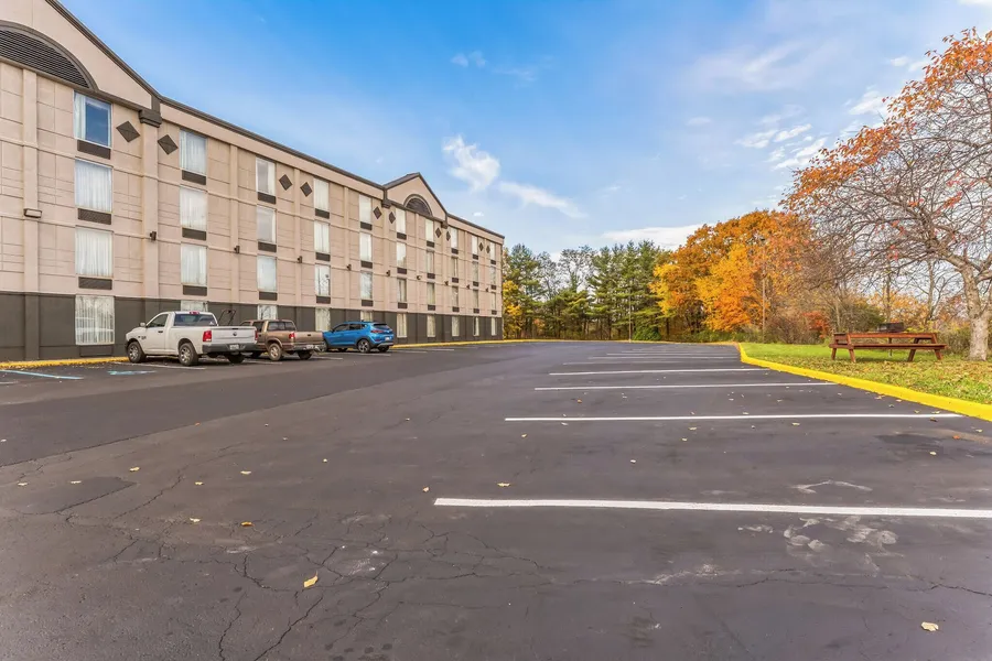 Comfort Inn Grantsville-Deep Creek Lake hotel detail image 2