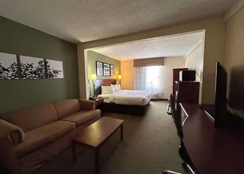 SureStay by Best Western Pearl Jackson Airport hotel thumbnail 6