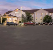 Comfort Inn & Suites Riverton hotel detail image 5