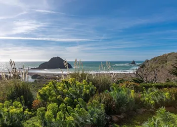Elk Cove Inn & Spa hotel thumbnail 8