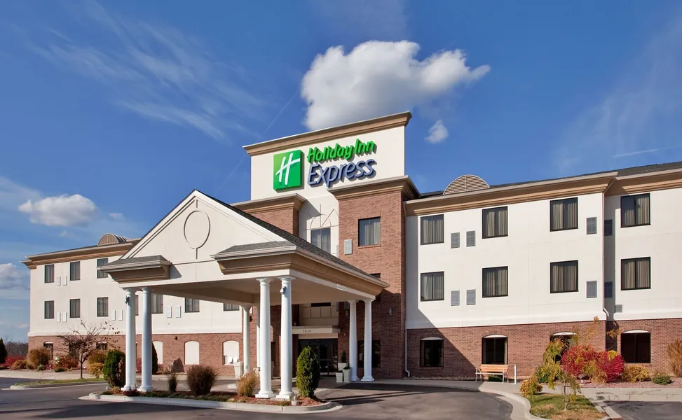 Holiday Inn Express Hotel & Suites Rolla - U of Missouri S&T by IHG hotel detail image 2