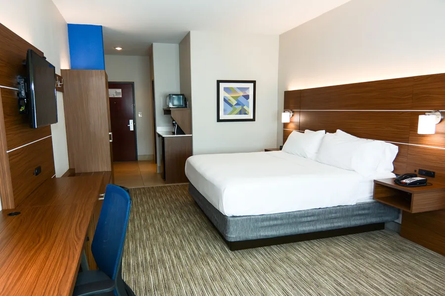 Holiday Inn Express Hotel & Suites Rolla - U of Missouri S&T by IHG hotel detail image 6