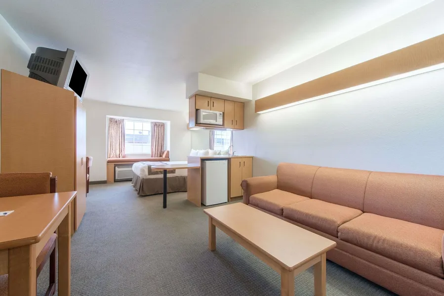 Microtel Inn & Suites by Wyndham Altus hotel detail image 6