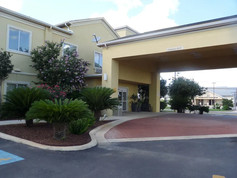 Baymont by Wyndham Pearsall hotel detail image 2