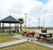 Econo Lodge Inn & Suites Port Arthur near Sabine Pass hotel detail image 7