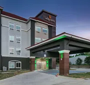 La Quinta Inn & Suites by Wyndham Decatur hotel detail image 3