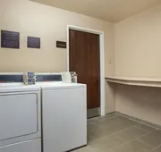 Comfort Suites Foley hotel detail image 3