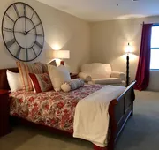 Ophelias Restaurant & Inn hotel detail image 3
