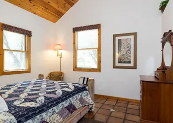 Homestead Cottages hotel thumbnail 5