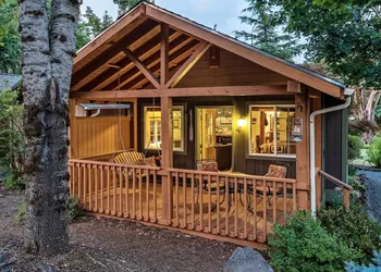 Carson Ridge Luxury Cabins hotel thumbnail 4