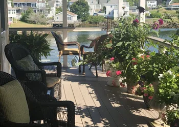 Harbour Towne Inn on the Waterfront hotel thumbnail 3