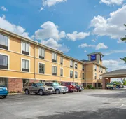Sleep Inn & Suites Milwaukee Airport hotel detail image 4