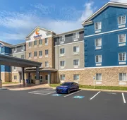 Comfort Suites Clarksville near Governors Square Mall hotel detail image 4