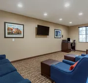 Comfort Suites Clarksville near Governors Square Mall hotel detail image 7