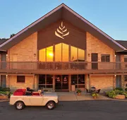 Pinemark Inn & Suites hotel detail image 3