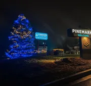 Pinemark Inn & Suites hotel detail image 4